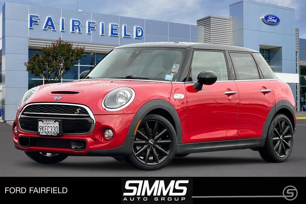 2019 MINI Cooper S 4-Door Hatchback FWD