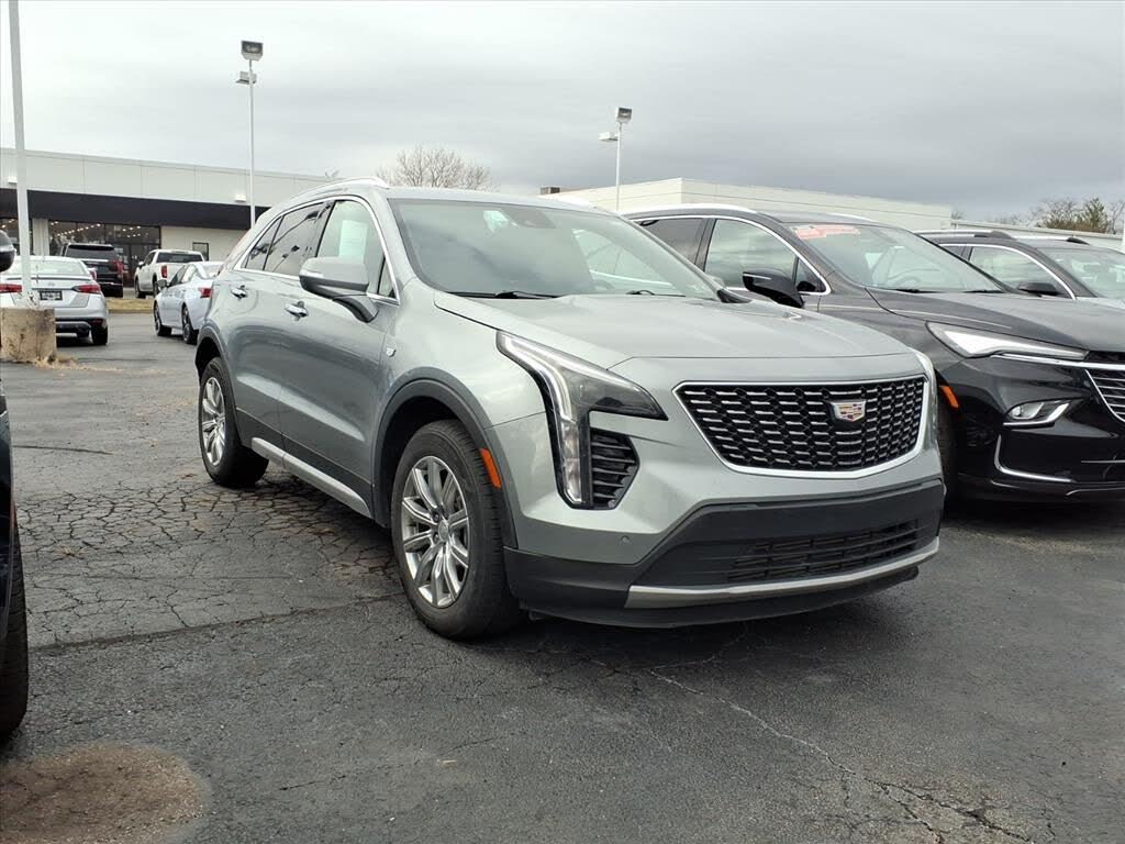 2023 Cadillac XT4 Premium Luxury AWD