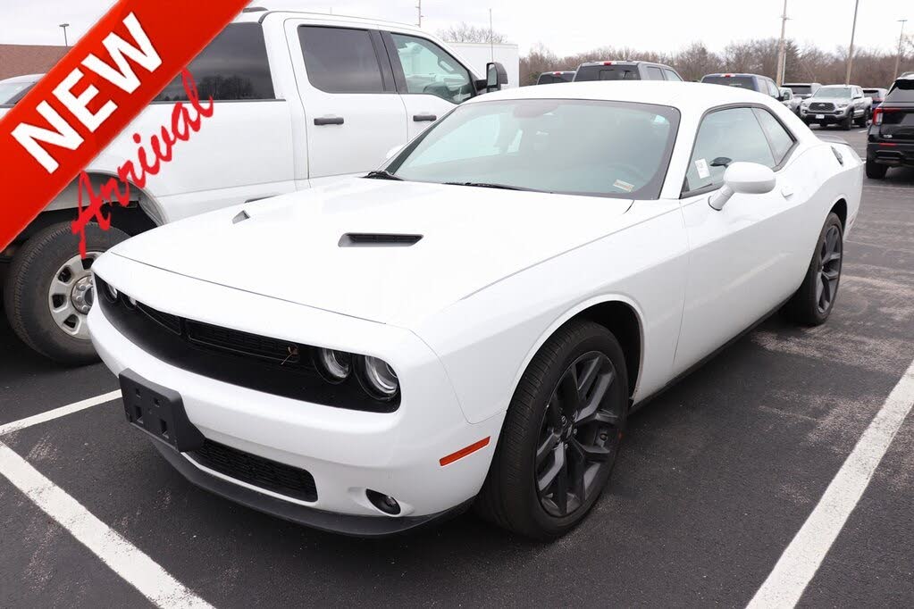 2023 Dodge Challenger SXT RWD
