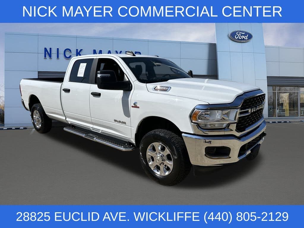 2024 RAM 3500 Big Horn Crew Cab LB 4WD