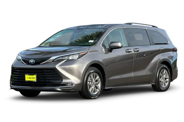 2024 Toyota Sienna XLE 7-Passenger FWD
