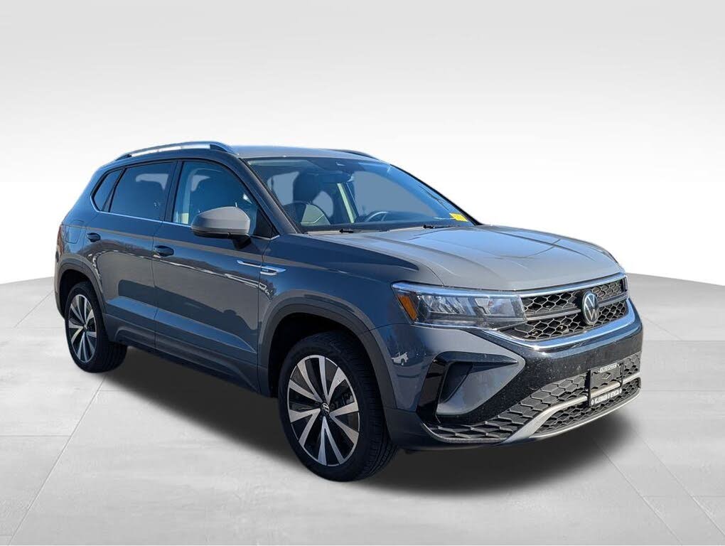 2024 Volkswagen Taos SE FWD