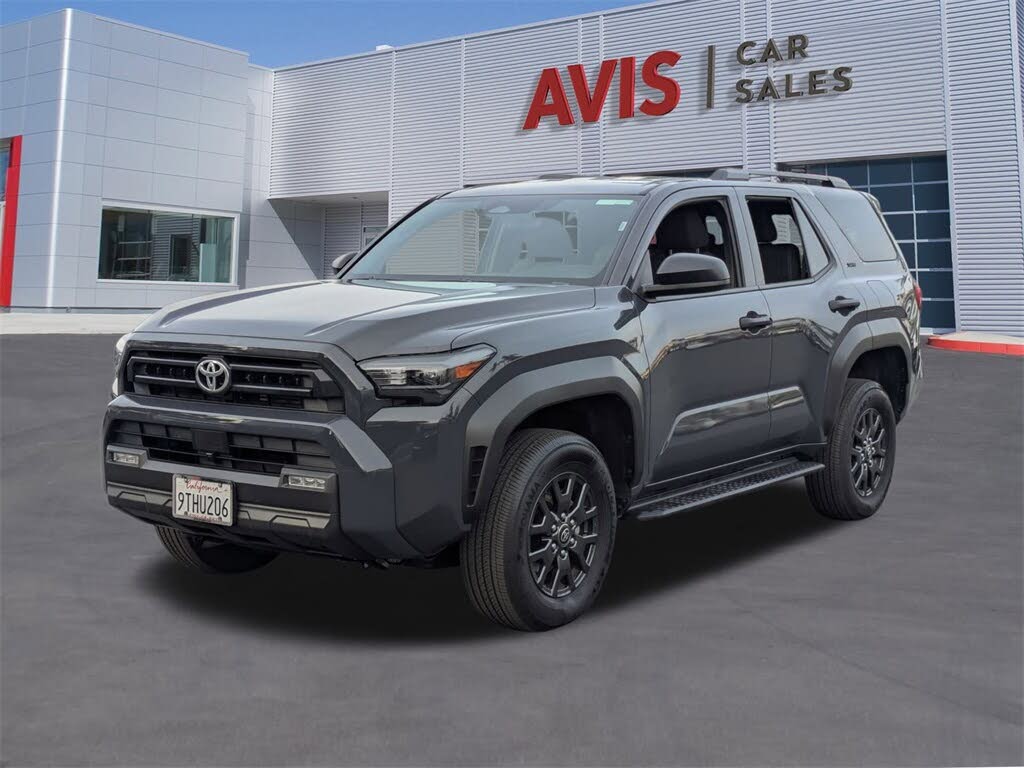 2025 Toyota 4Runner SR5 4WD