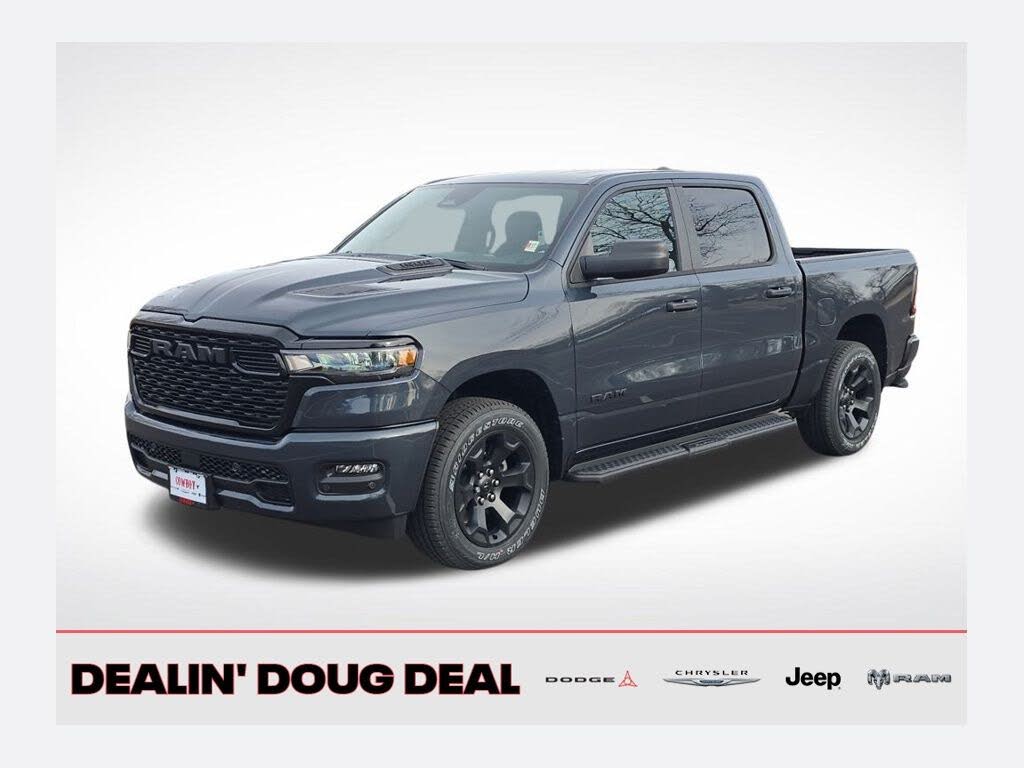 2026 RAM 1500 Express Crew Cab 4WD