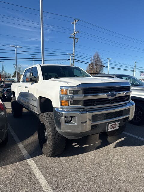 2015 Chevrolet Silverado 2500HD LTZ Crew Cab 4WD