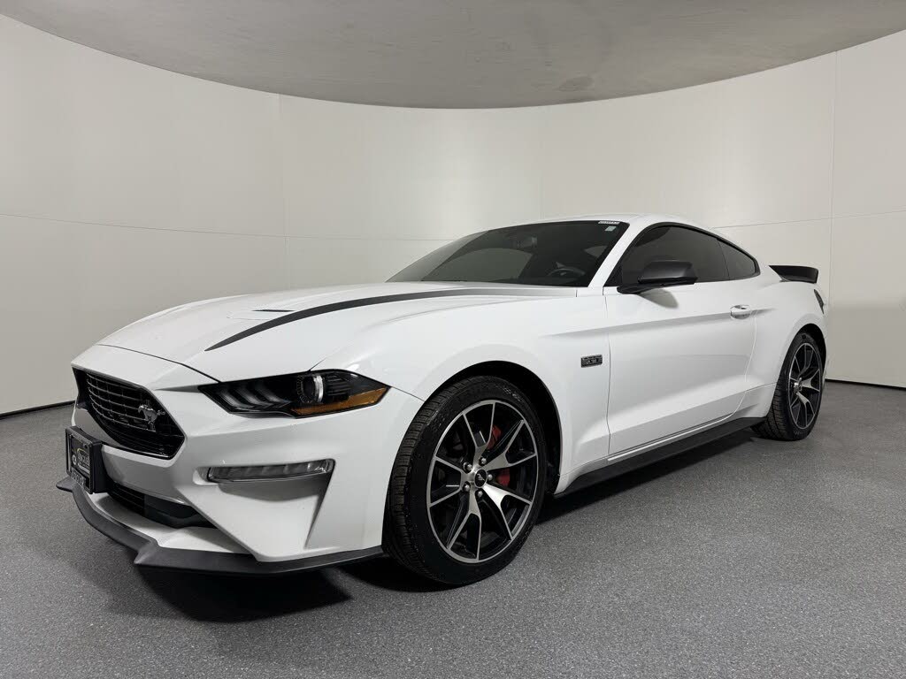 2020 Ford Mustang EcoBoost Coupe RWD