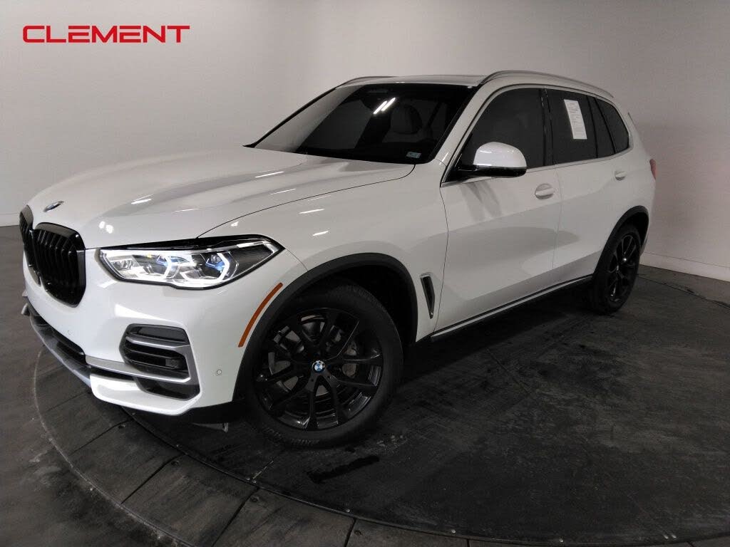 2022 BMW X5 xDrive40i AWD