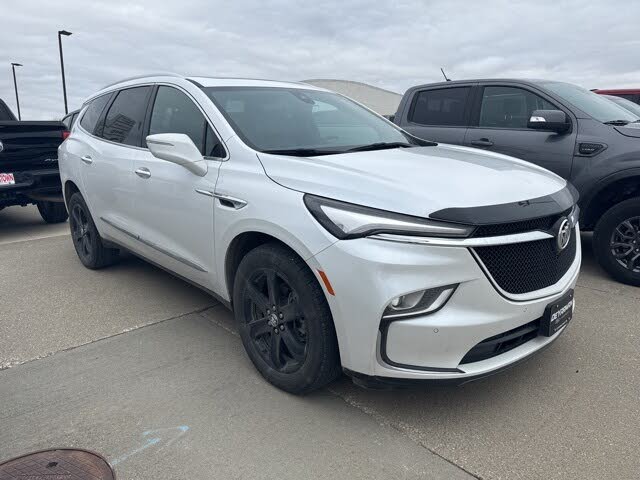 2024 Buick Enclave Essence AWD