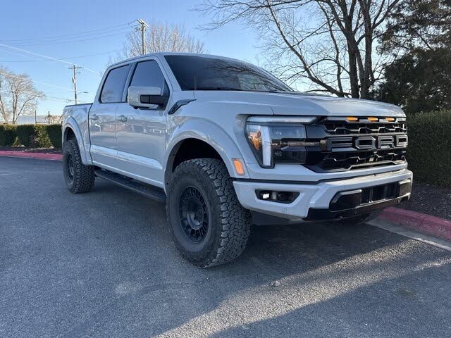 2024 Ford F-150 Raptor SuperCrew 4WD