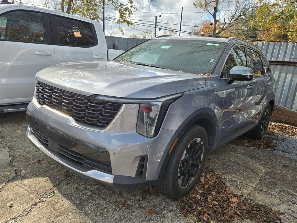 2024 Kia Sorento S FWD