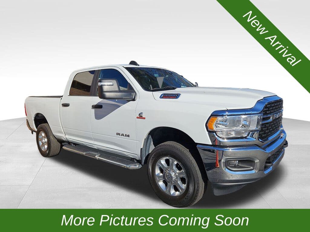 2024 RAM 2500 Big Horn Crew Cab 4WD