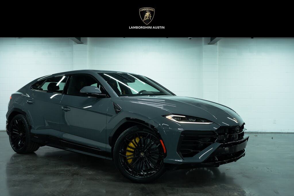 2025 Lamborghini Urus SE AWD