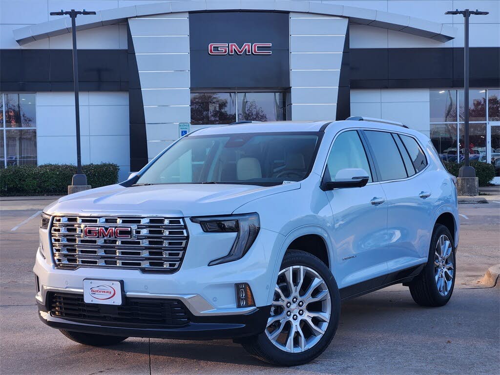 2026 GMC Acadia Denali FWD