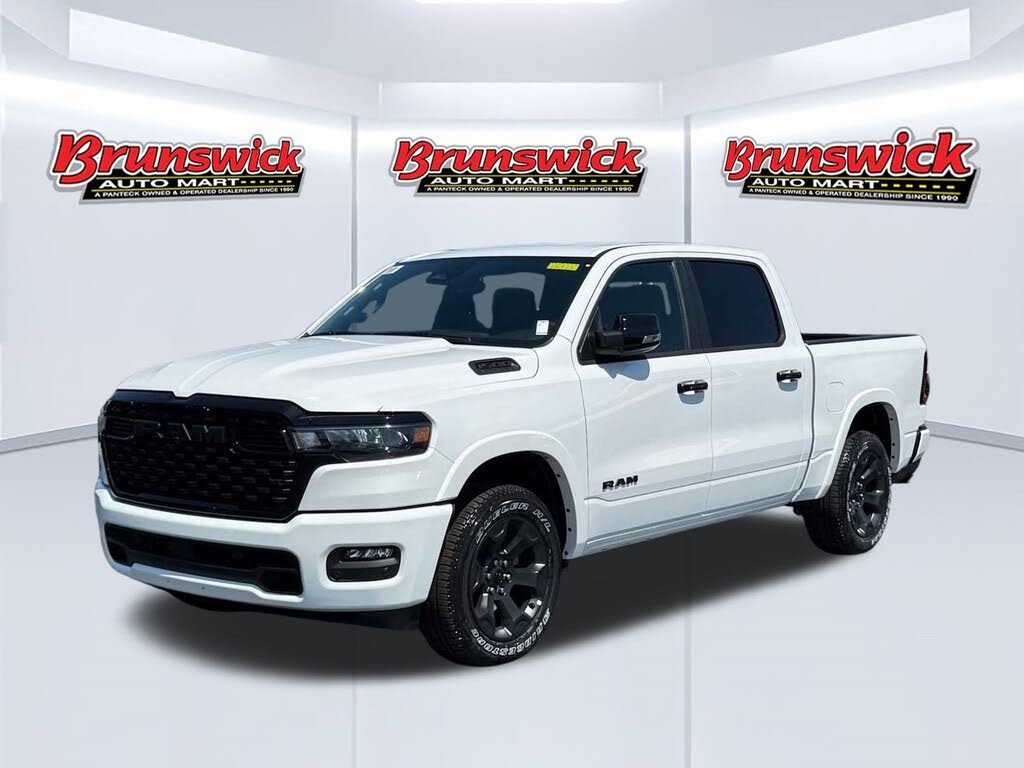 2026 RAM 1500 Big Horn Crew Cab 4WD
