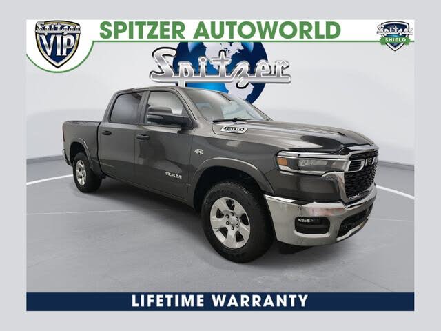 2026 RAM 1500 Big Horn Crew Cab 4WD