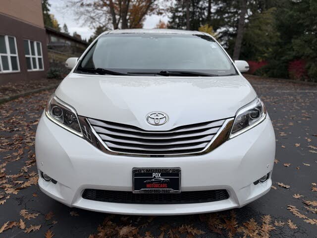 2015 Toyota Sienna Limited 7-Passenger Premium