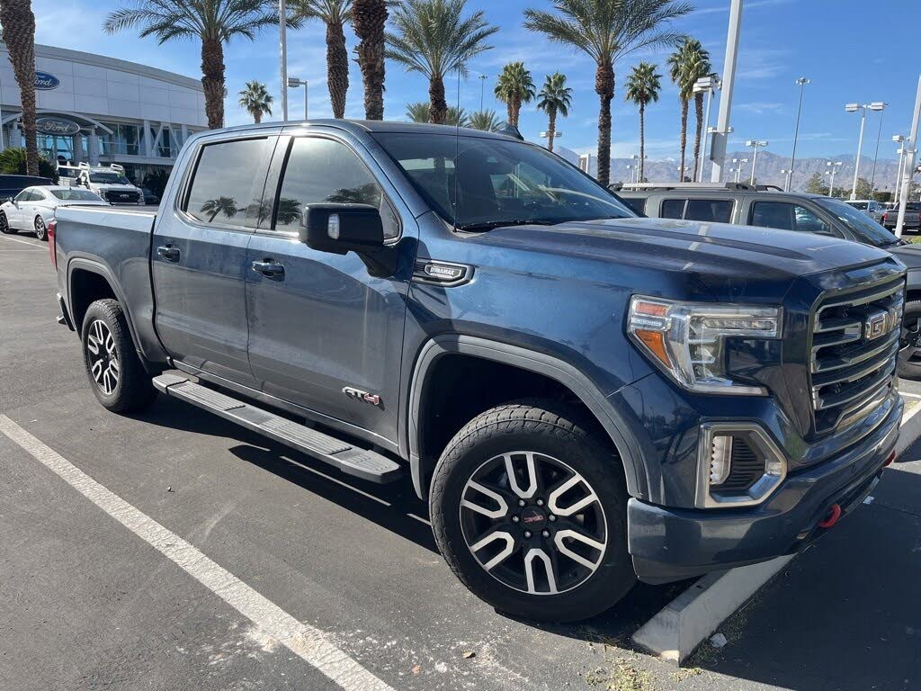 2020 GMC Sierra 1500 AT4 Crew Cab 4WD