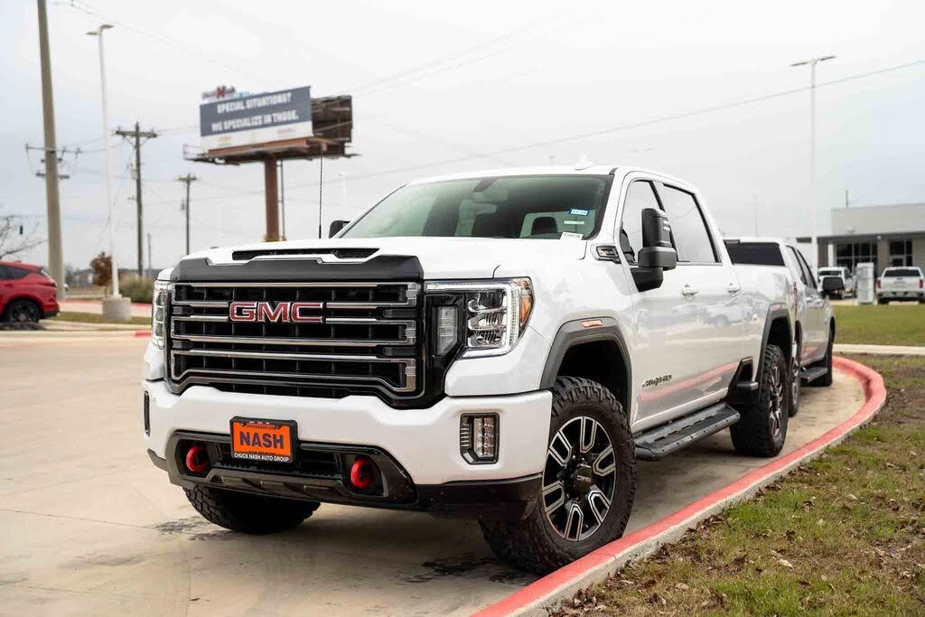 2022 GMC Sierra 2500HD AT4 Crew Cab 4WD