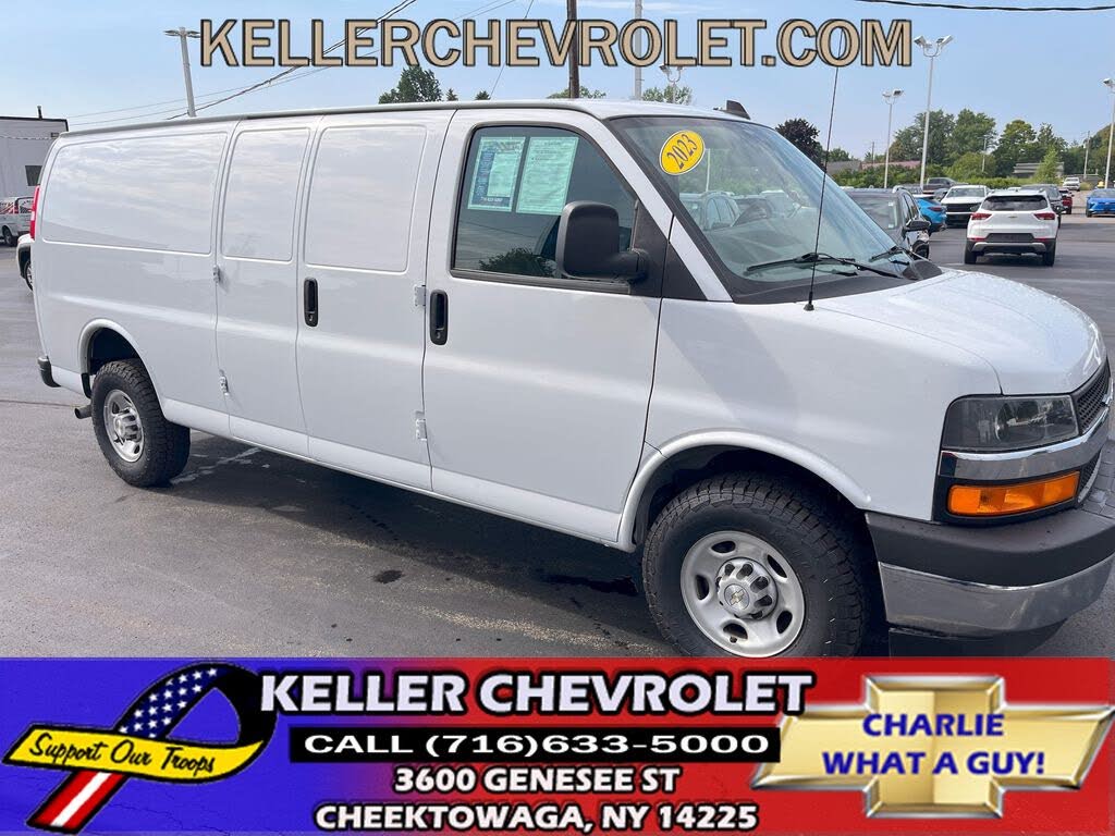 2023 Chevrolet Express Cargo 2500 Extended RWD