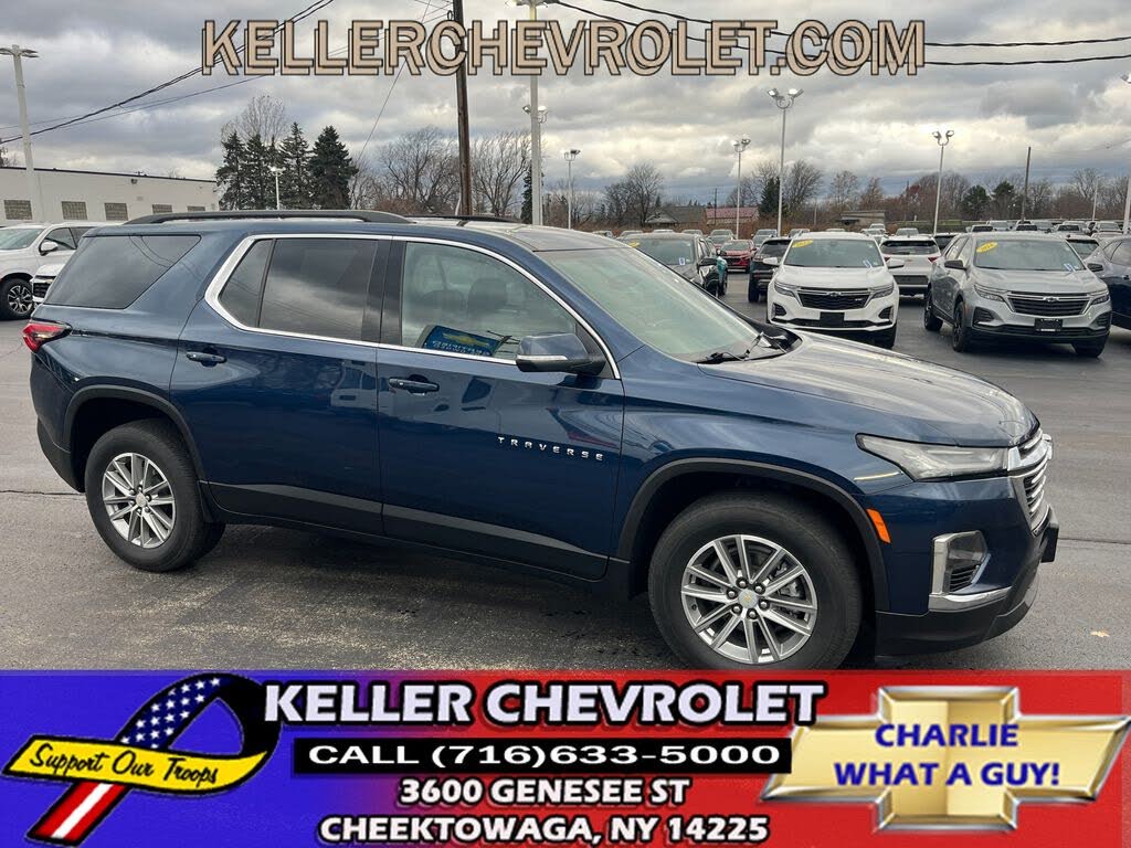 2023 Chevrolet Traverse LT Leather AWD