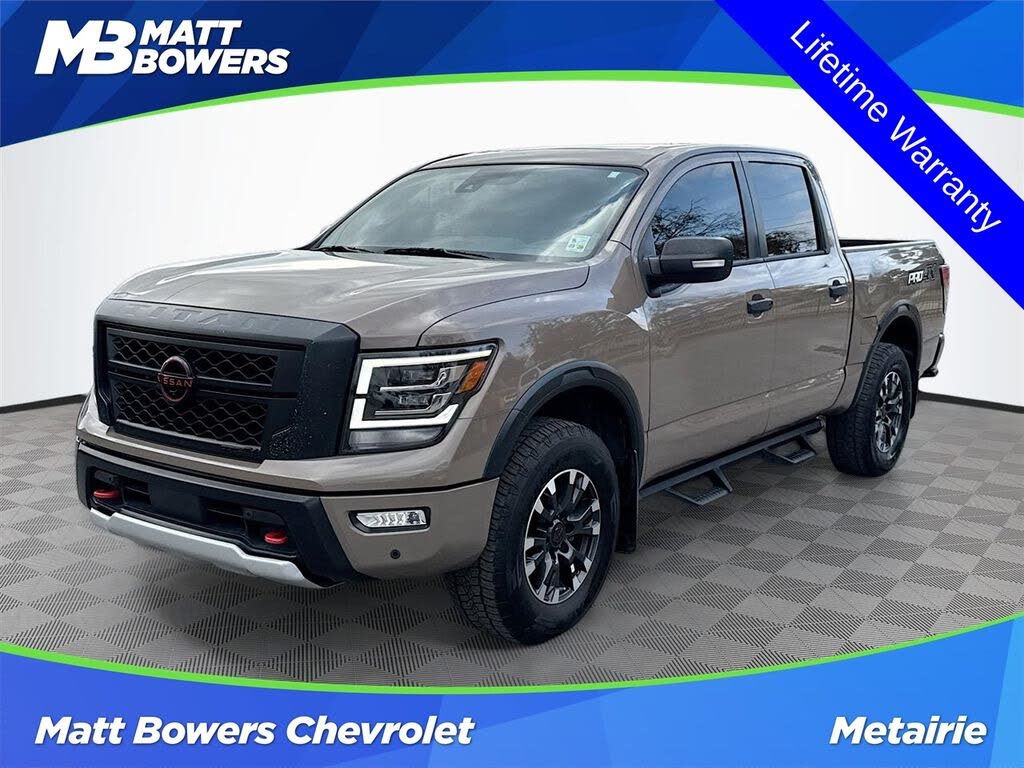 2023 Nissan Titan PRO-4X Crew Cab 4WD