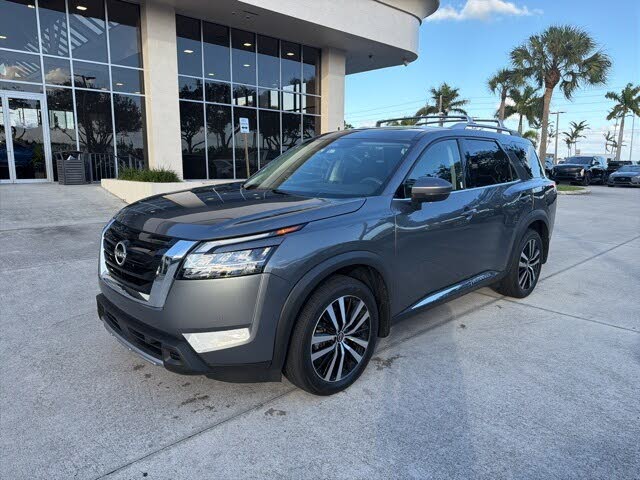 2024 Nissan Pathfinder Platinum 4WD