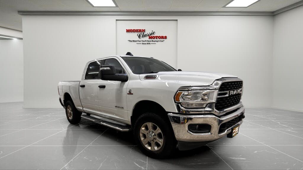 2024 RAM 2500 Big Horn Crew Cab 4WD