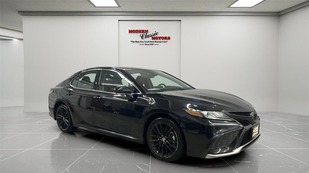 2024 Toyota Camry XSE FWD