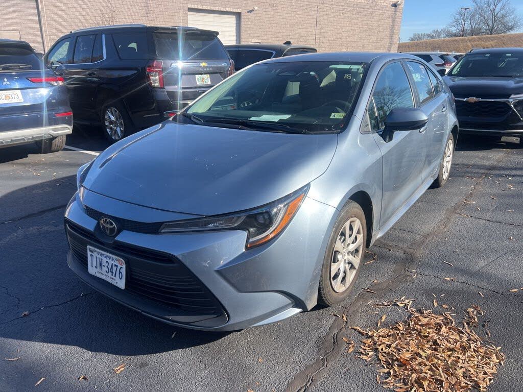 2024 Toyota Corolla LE FWD