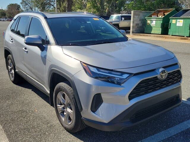 2024 Toyota RAV4 XLE FWD