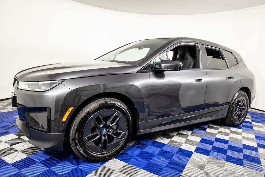 2025 BMW iX xDrive50 AWD