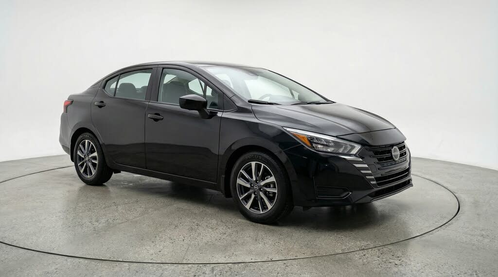 2025 Nissan Versa SV FWD