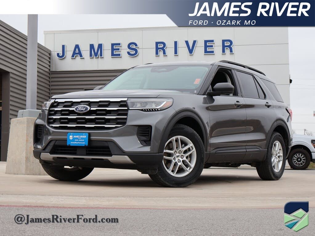 2026 Ford Explorer Active AWD