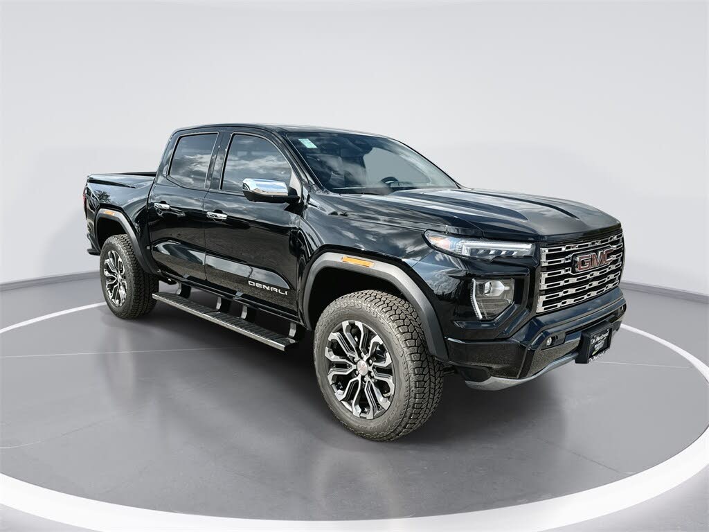 2026 GMC Canyon Denali Crew Cab 4WD