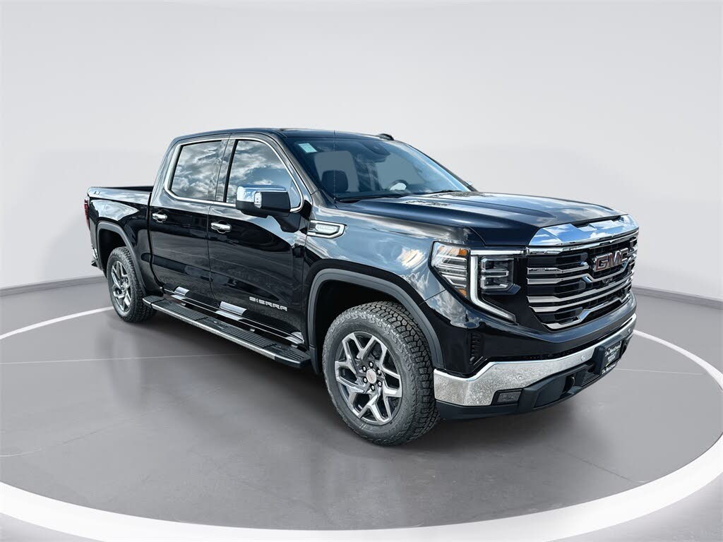 2026 GMC Sierra 1500 SLT Crew Cab 4WD