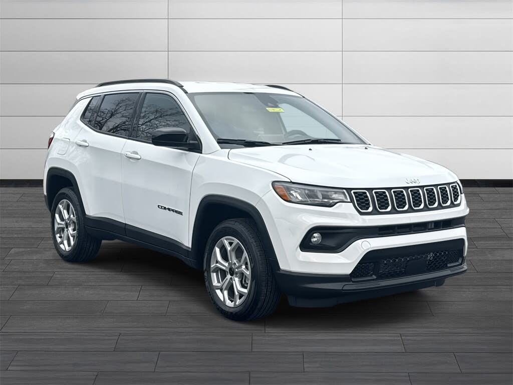 2026 Jeep Compass Latitude 4WD