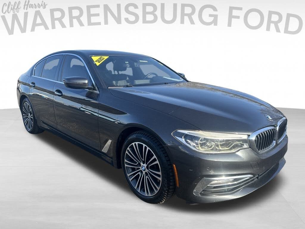 2017 BMW 5 Series 540i Sedan RWD