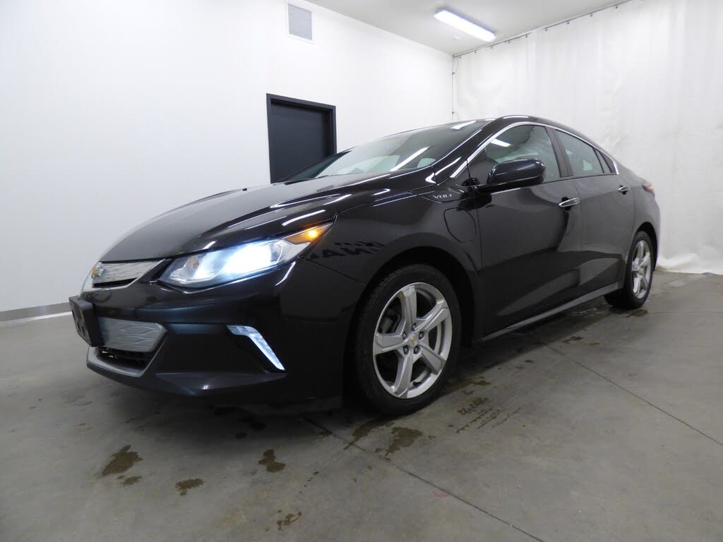 2018 Chevrolet Volt LT FWD