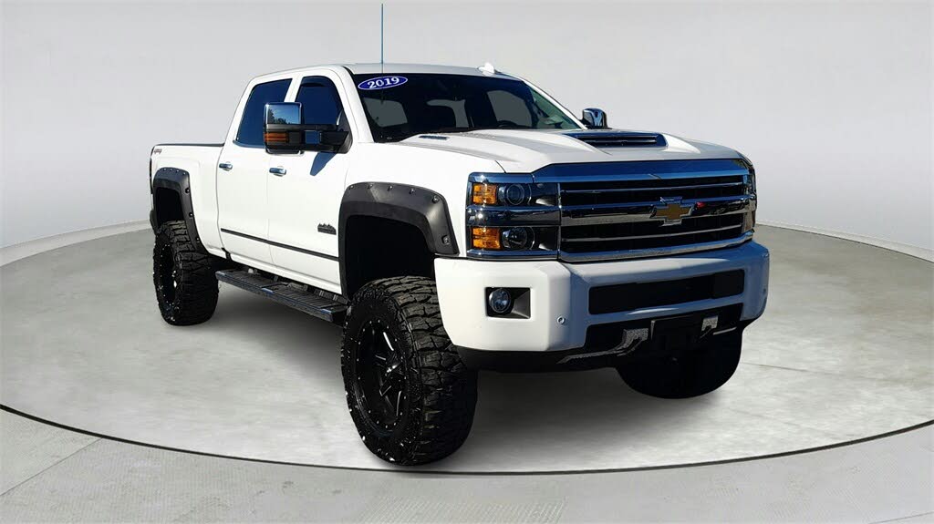2019 Chevrolet Silverado 2500HD High Country Crew Cab 4WD