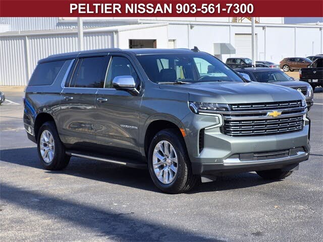 2023 Chevrolet Suburban Premier RWD