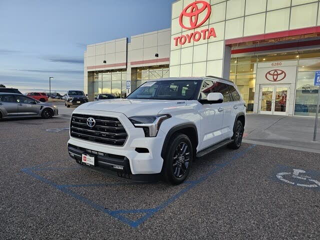 2023 Toyota Sequoia SR5 4WD