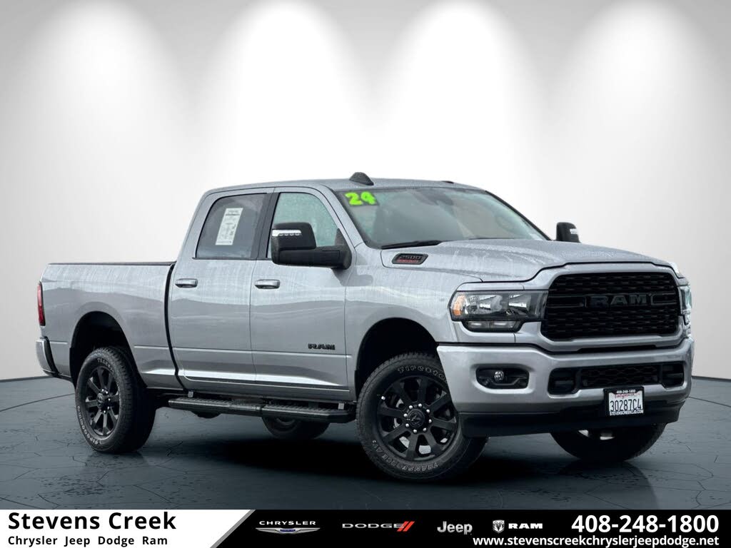 2024 RAM 2500 Big Horn Crew Cab 4WD