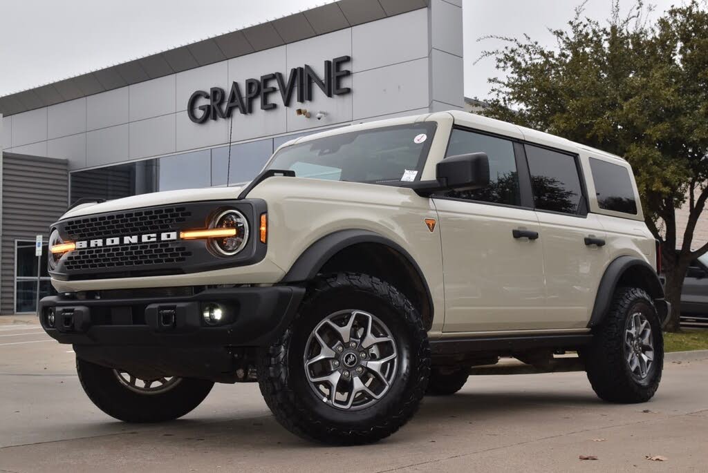 2025 Ford Bronco Badlands 4-Door 4WD