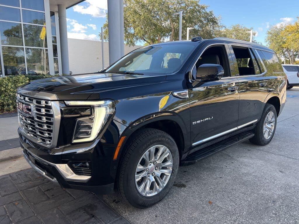 2025 GMC Yukon Denali RWD
