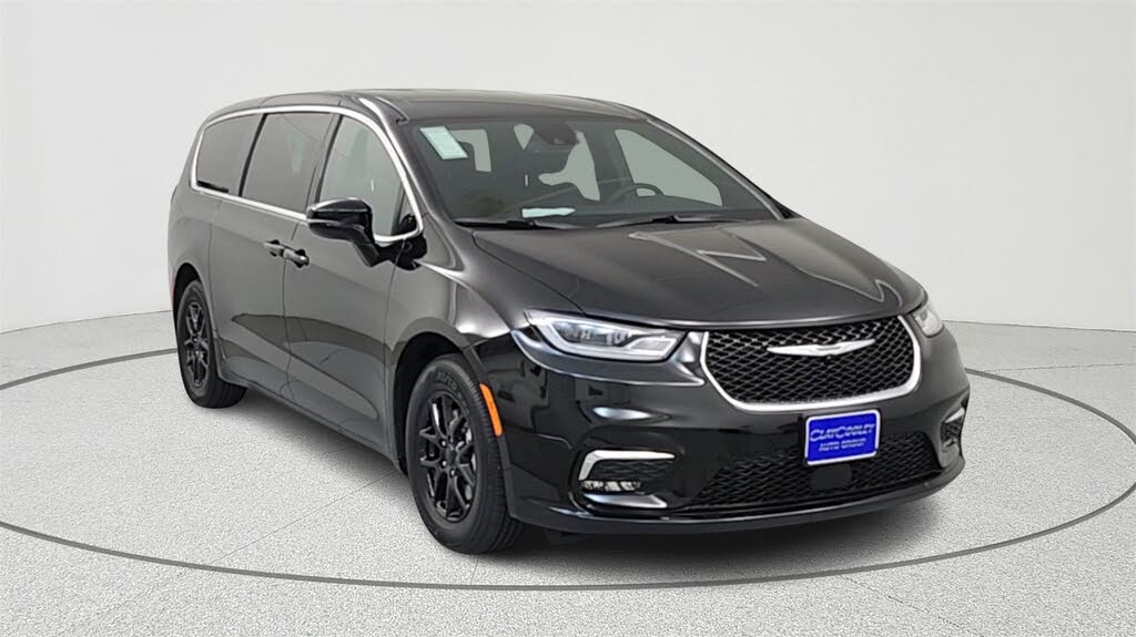 2026 Chrysler Pacifica Select FWD