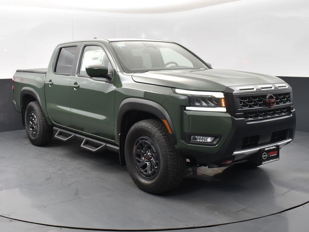 2026 Nissan Frontier PRO-4X Crew Cab 4WD