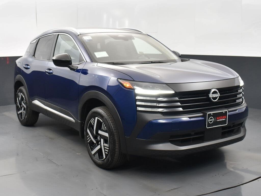 2026 Nissan Kicks SV FWD