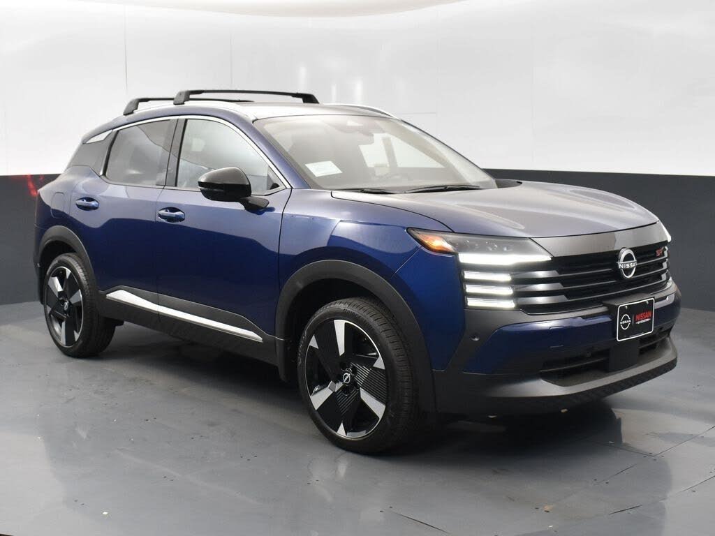 2026 Nissan Kicks SR AWD