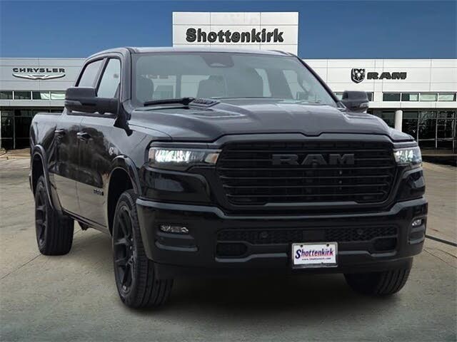 2026 RAM 1500 Laramie Crew Cab 4WD