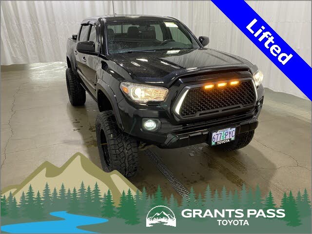 2017 Toyota Tacoma Limited V6 Double Cab 4WD